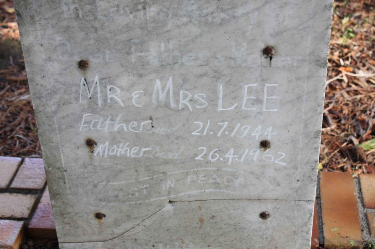 LEE Mr -1944 &amp; Mrs -1962