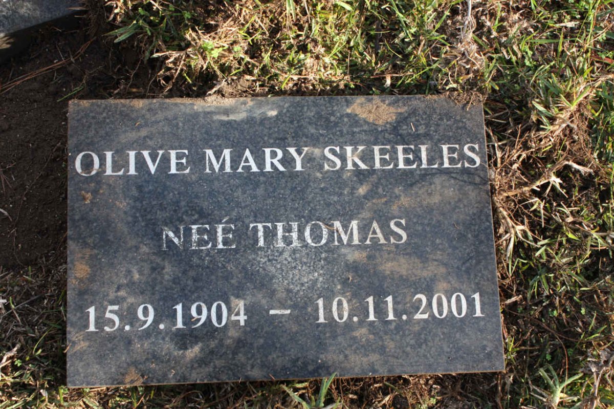 SKEELES Olive Mary nee THOMAS 1904-2001