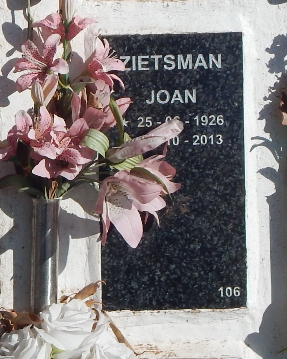 ZIETSMAN Joan 1926-2013
