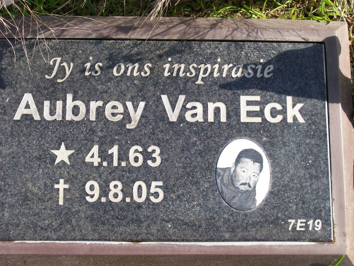 ECK Aubrey, van 1963-2005