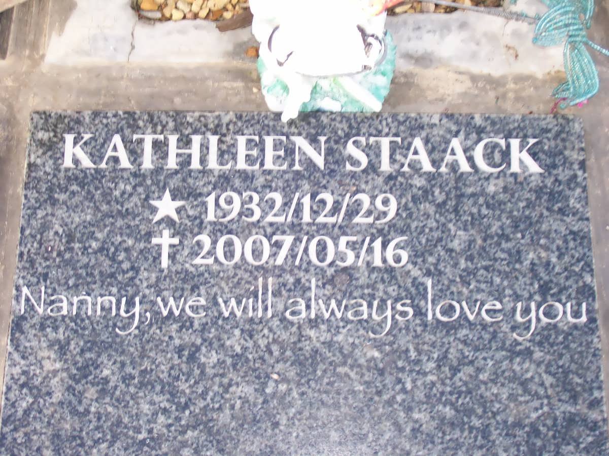 STAACK Kathleen 1932-2007