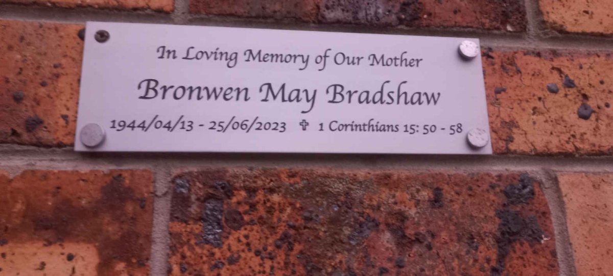 BRADSHAW Bronwen May 1944-2023