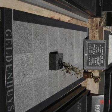 GELDENHUYS James H.G. 1910-1992 &amp; Louisa F. formerly LOETZ nee BOTES 1917-2004