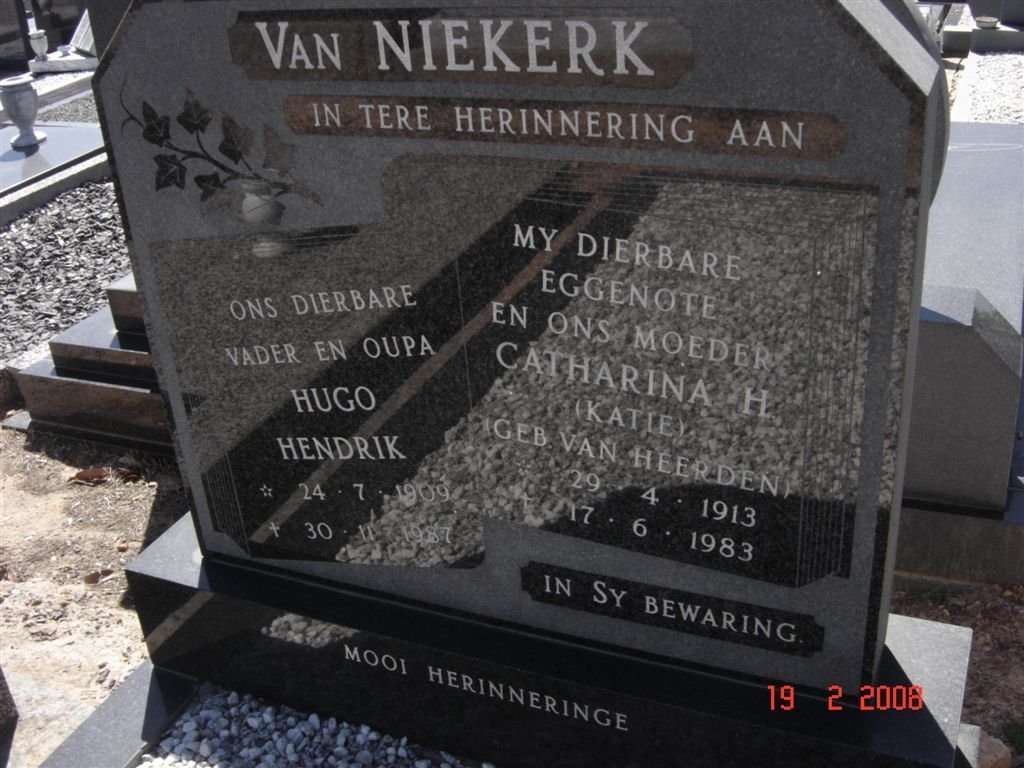 NIEKERK Hugo Hendrik, van 1909-1987 &amp; Catharina H. VAN HEERDEN 1913-1983