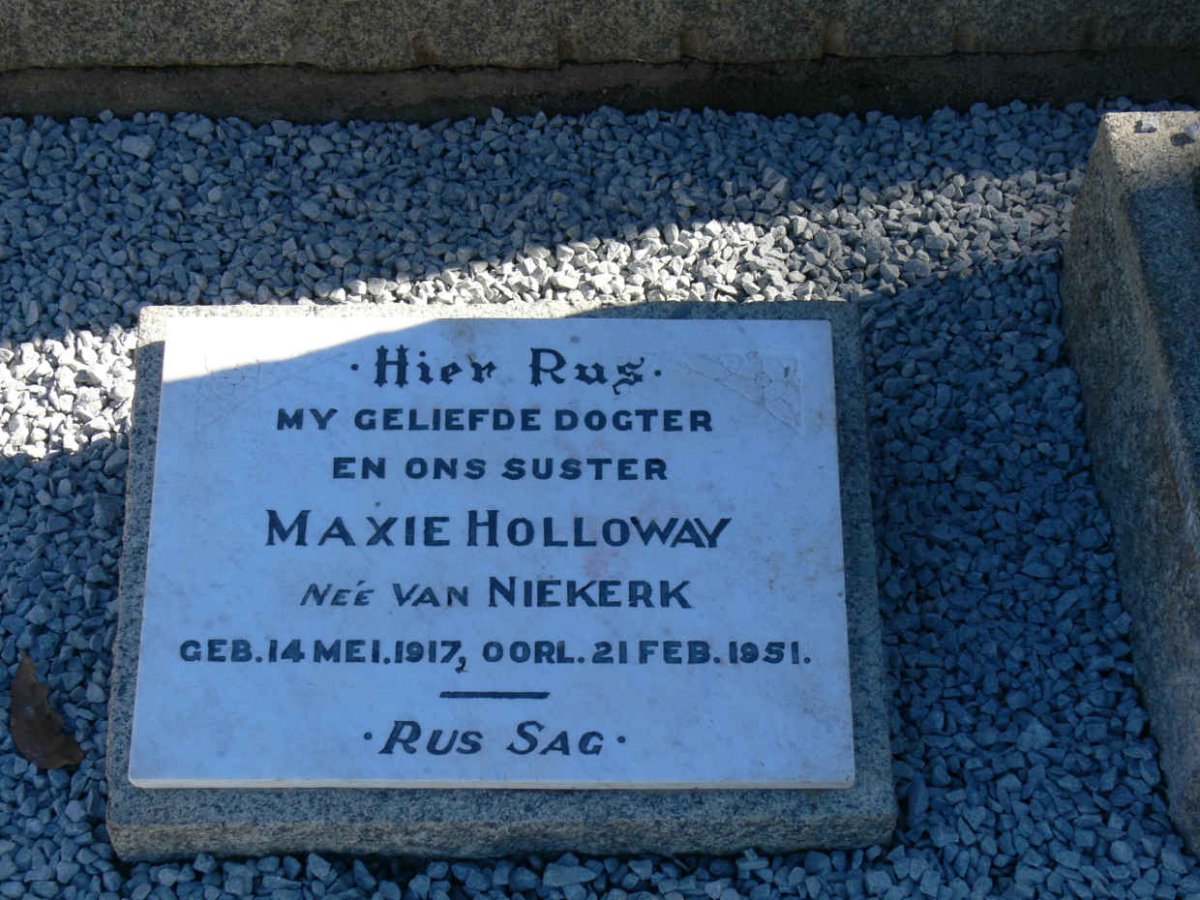 HOLLOWAY Maxie nee van NIEKERK  1917-1951