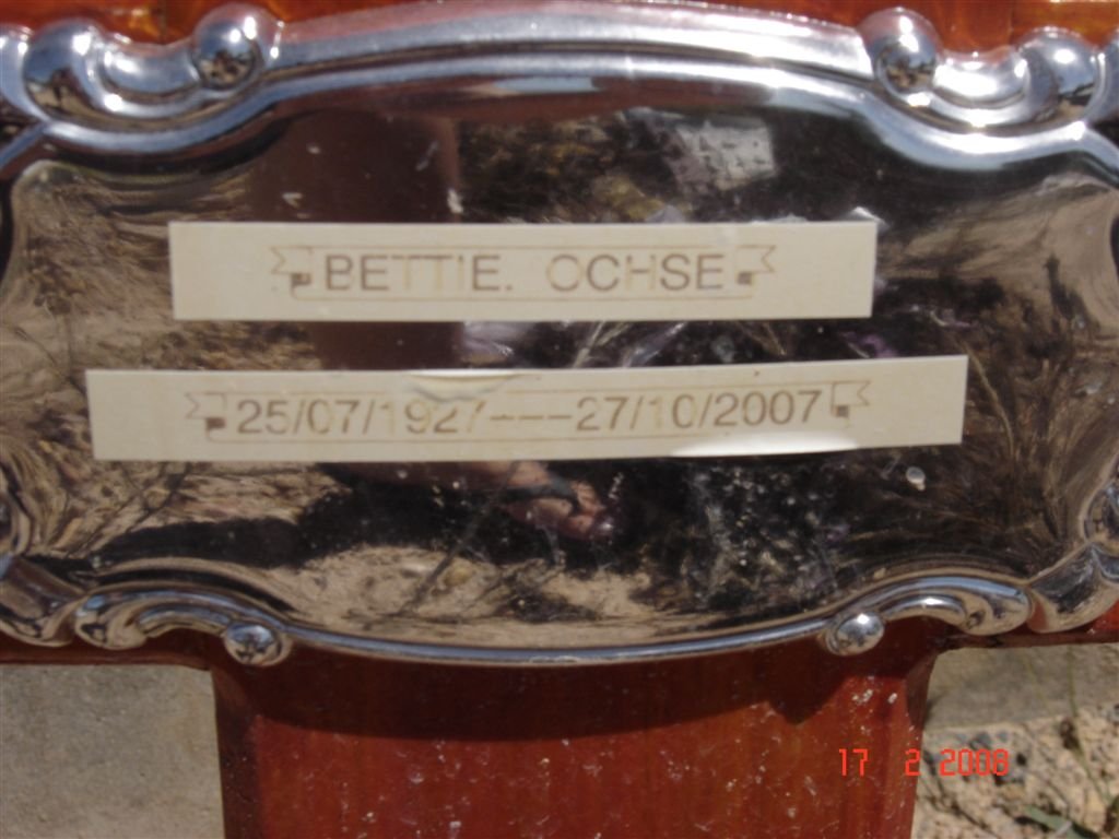 OCHSE Bettie 1927-2007