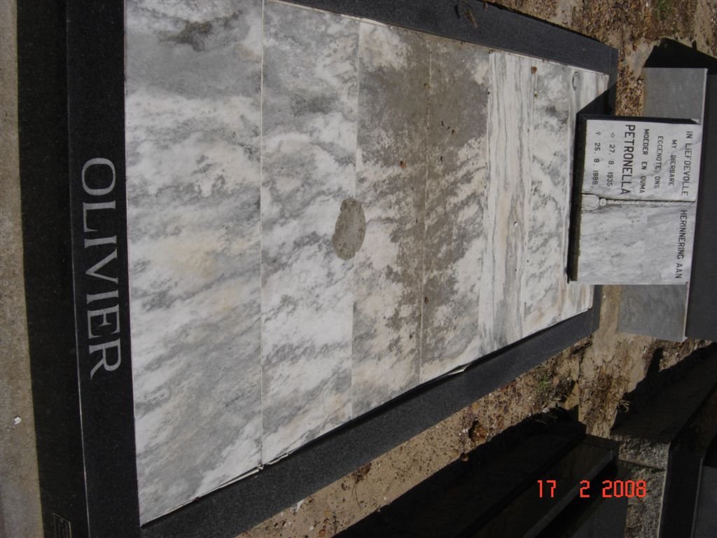 OLIVIER Petronella 1935-1988