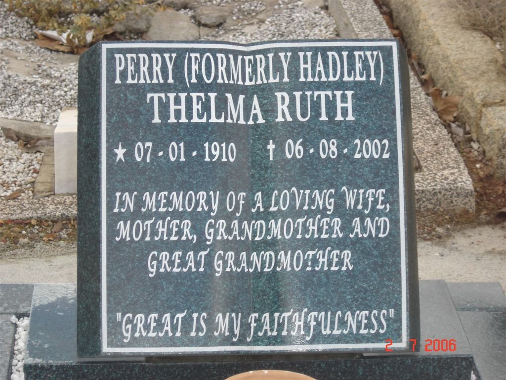 PERRY Thelma Ruth nee HADLEY 1910-2002
