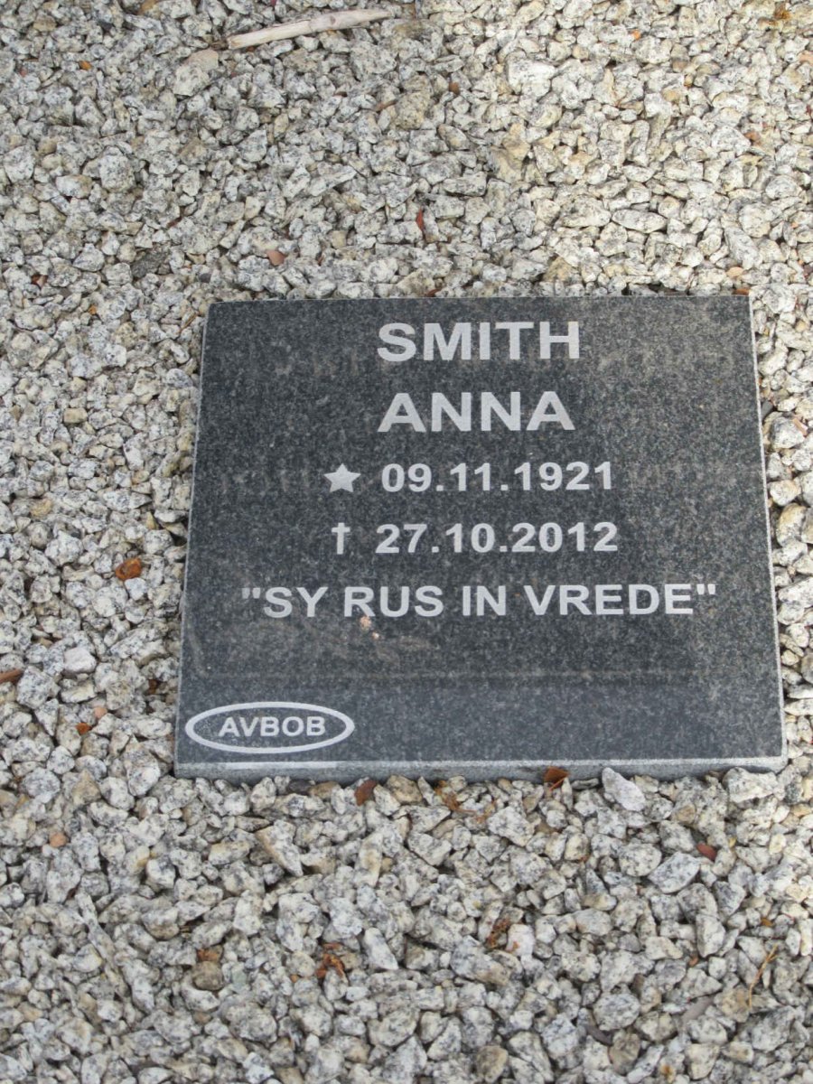 SMITH Anna 1921-2012
