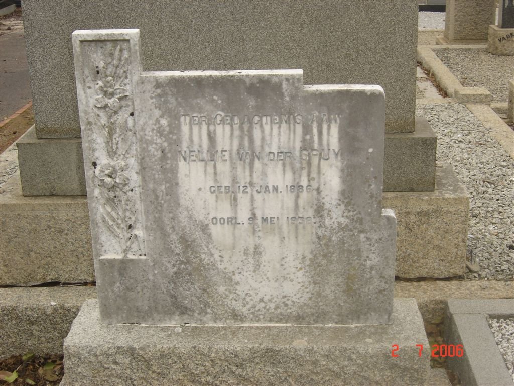 SPUY Nellie, van der 1886-1938