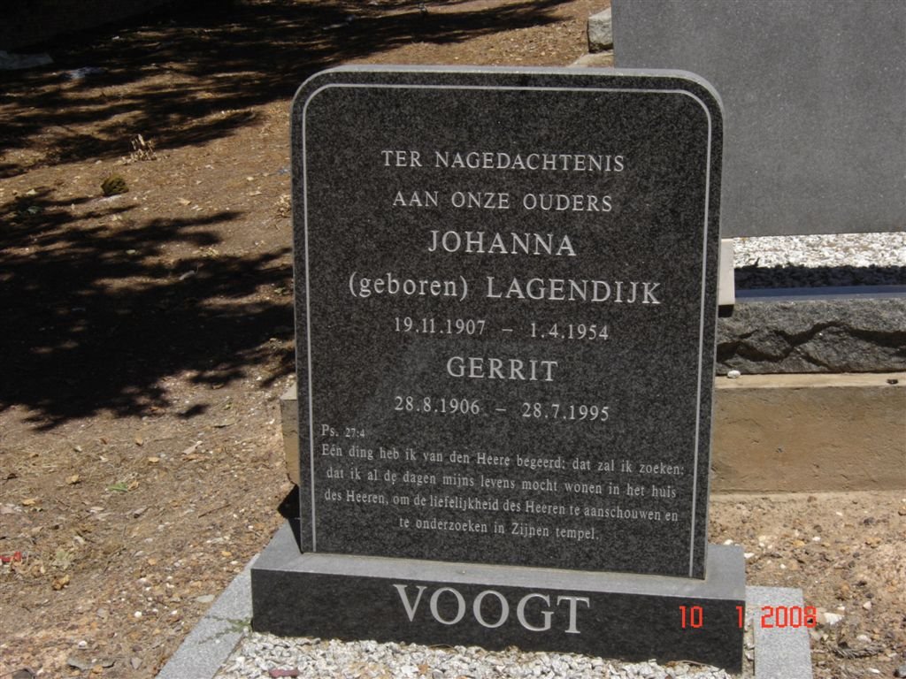 VOOGT Gerrit 1906-1995 &amp; Johanna LANGENDIJK 1907-1954