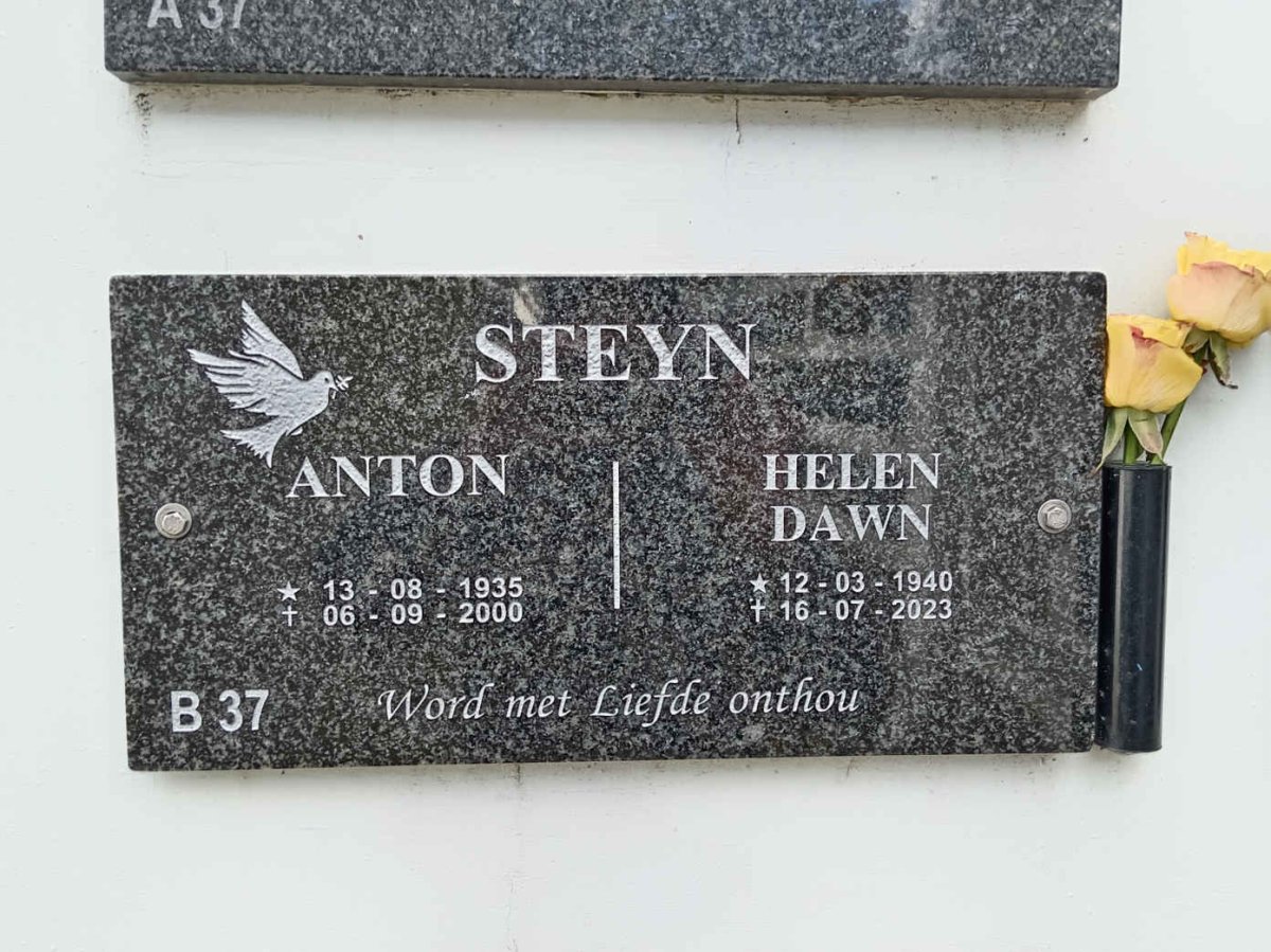 STEYN Anton 1935-2000 &amp; Helen Dawn 1940-2023