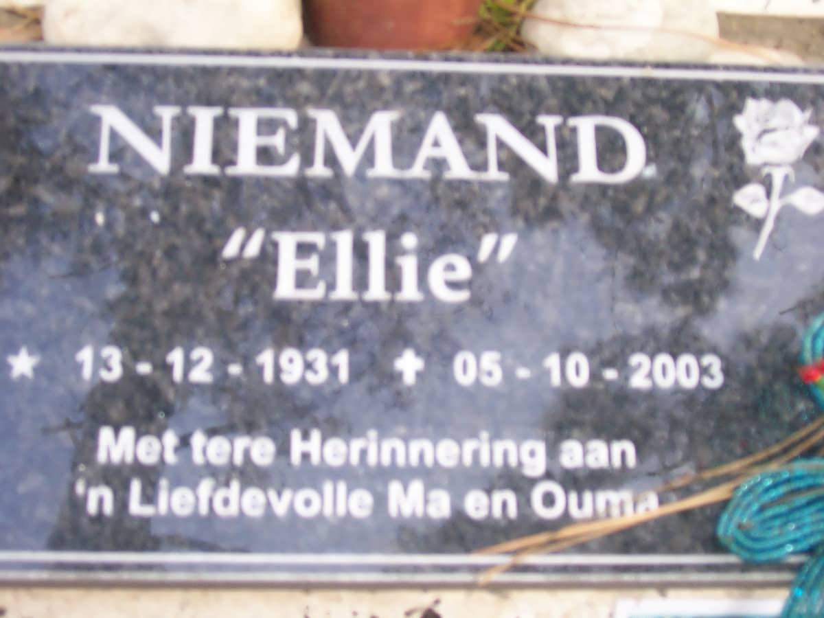NIEMAND Ellie 1931-2003
