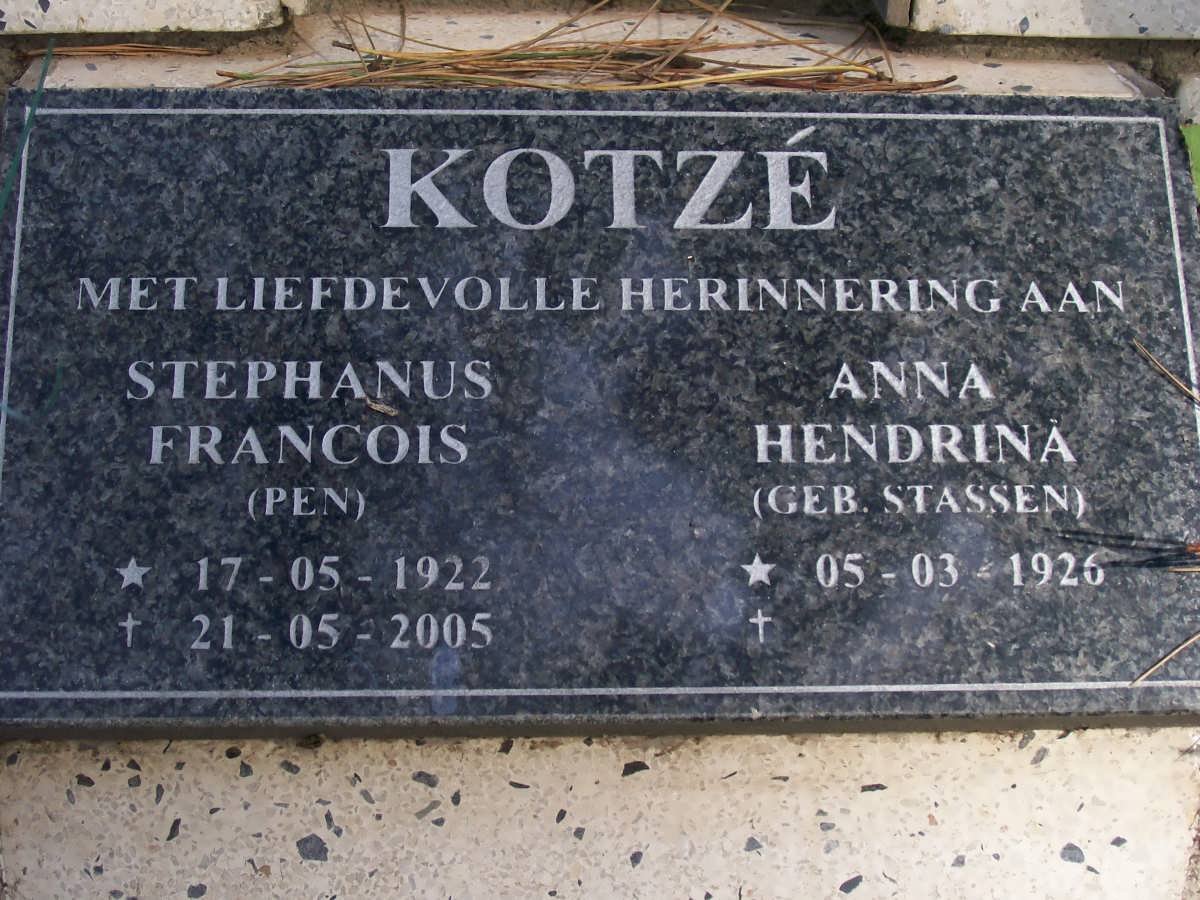 KOTZE Stephanus Francois 1922-2005 &amp; Anna Hendrina STASSEN 1926-