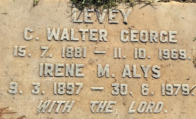 LEVEY C. Walter George 1881-1969 &amp; Irene M. Alys 1897-1979