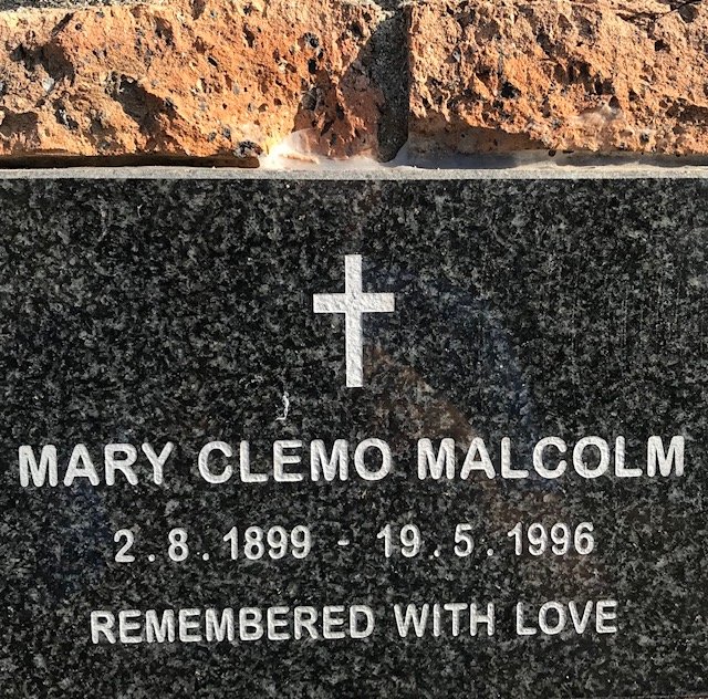 MALCOLM Mary Clemo 1899-1996