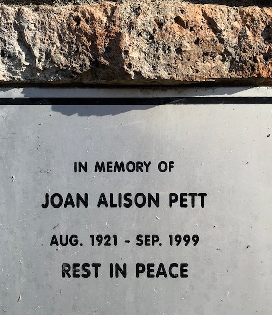 PETT Joan Alison 1921-1999