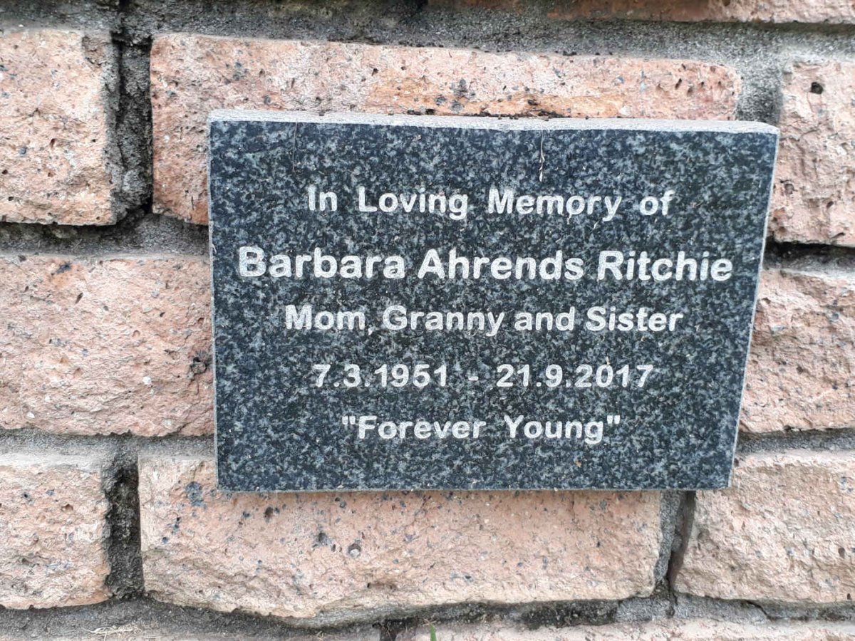 RITCHIE Barbara Ahrends 1951-2017