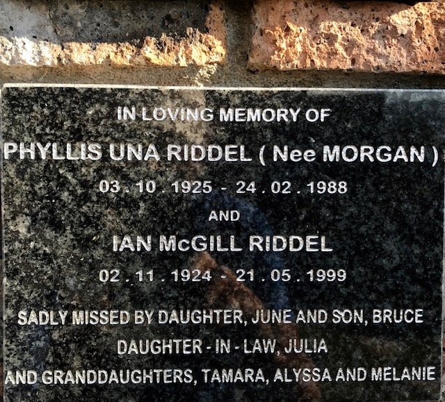RIDDEL Ian McGill 1924-1999 &amp; Phyllis Una MORGAN 1925-1988
