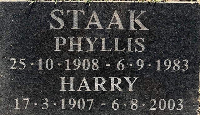 STAAK Harry 1907-2003 &amp; Phyllis 1908-1983