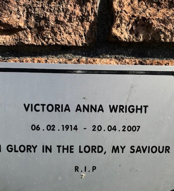 WRIGHT Victoria Anna 1914-2007