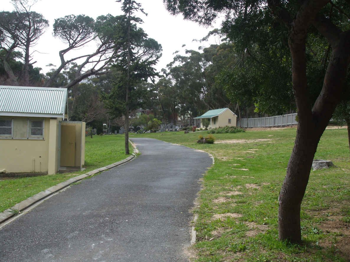 1. Entrance to the cemetery