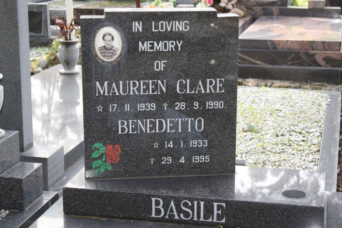 BASILE Benedetto 1933-1995 &amp; Maureen Clare 1939-1990