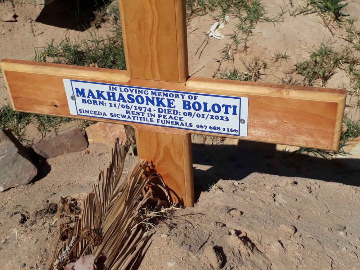 BOLOTI Makhasonke 1974-2023