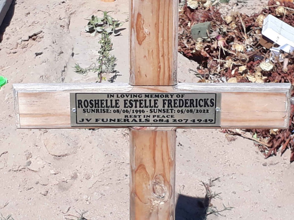 FREDERICKS Roshelle Estelle 1996-2022