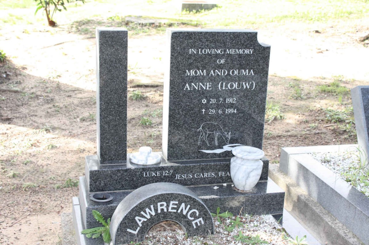 LAWRENCE Anne nee LOUW 1912-1994