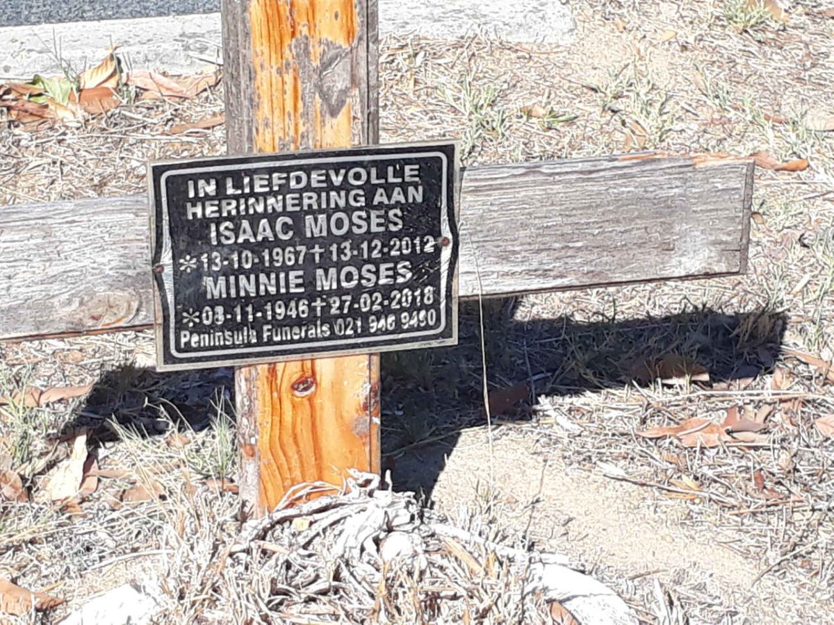 MOSES Minnie 1946-2018 :: MOSES Isaac 1967-2012