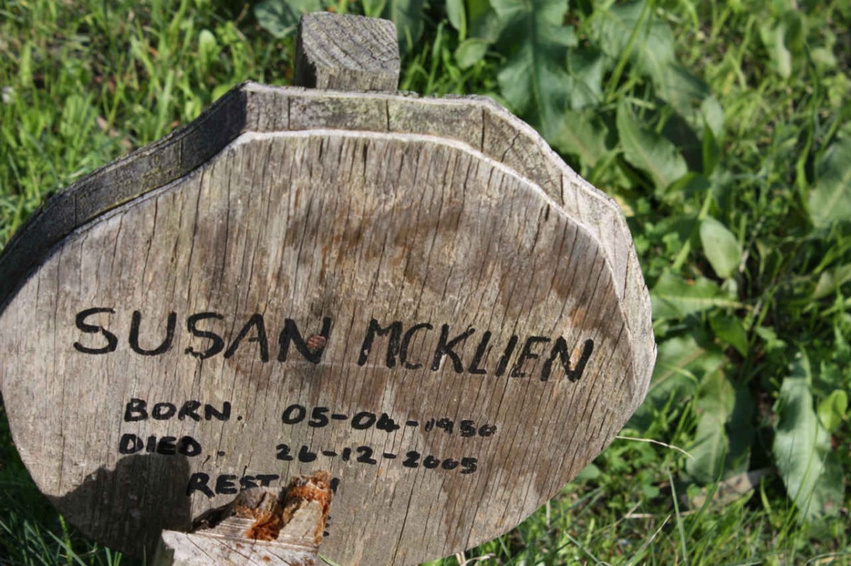 McKLIEN Susan 1930-2005