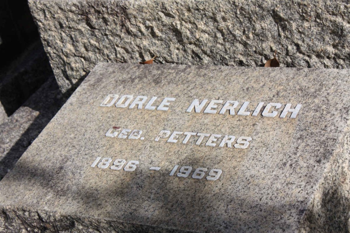 NERLICH Dorle nee PETTERS 1896-1969