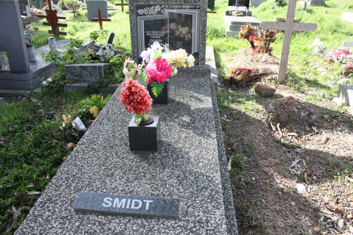 SMIDT Divan Collin 1981-2002