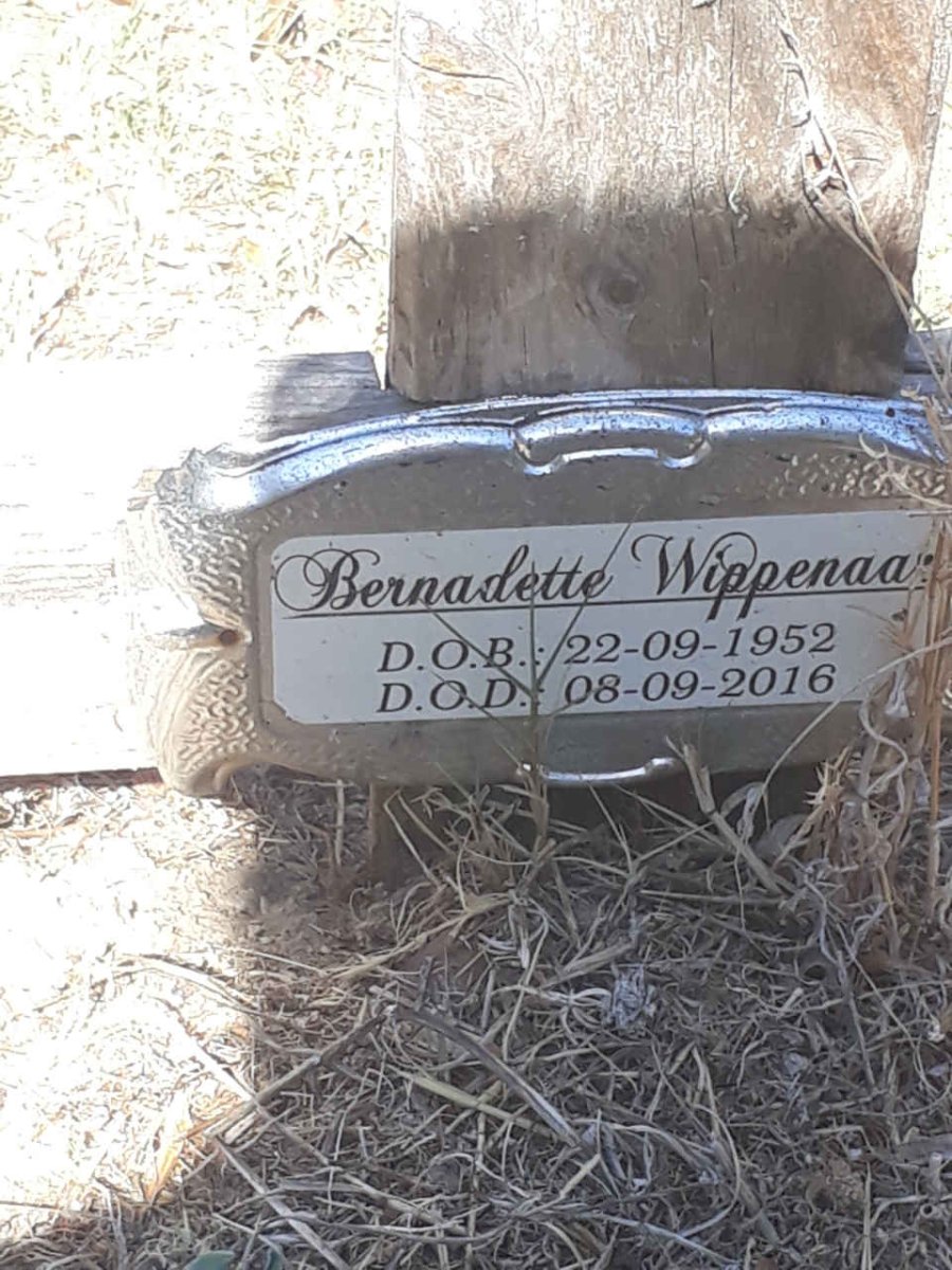 WIPPENAAR Bernadette 1952-2016