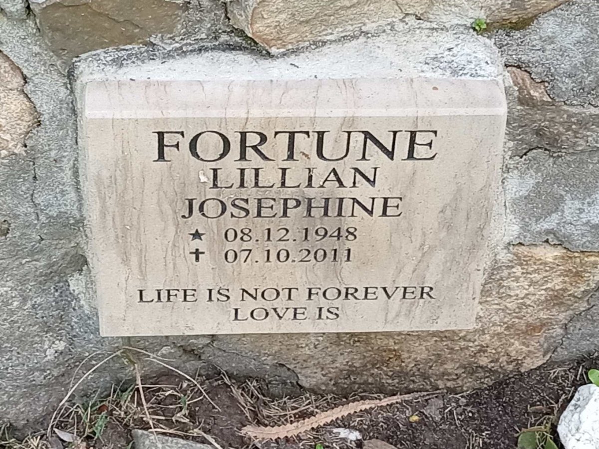 FORTUNE Lillian Josephine 1948-2011