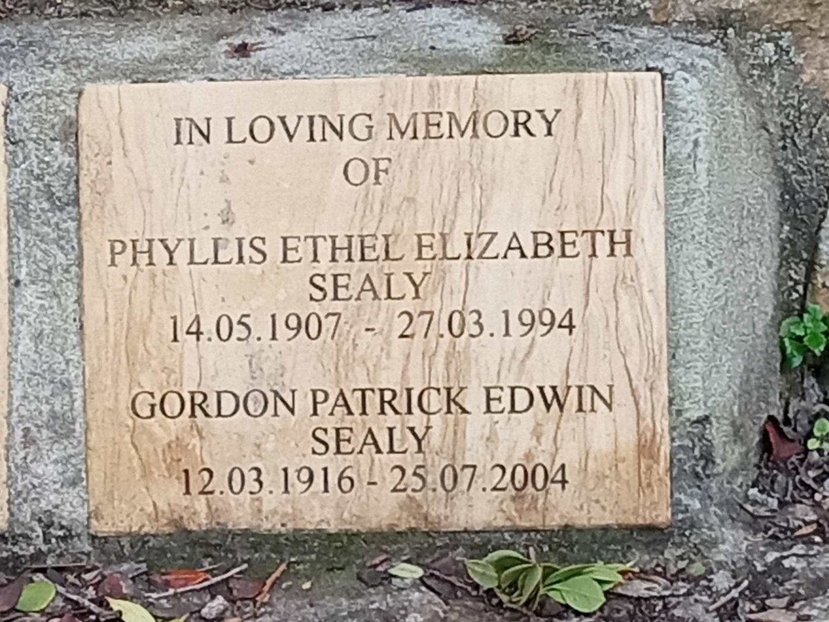 SEALY Gordon Patrick Edwin 1916-2004 &amp; Phyllis Ethel Elizabeth 1907-1994