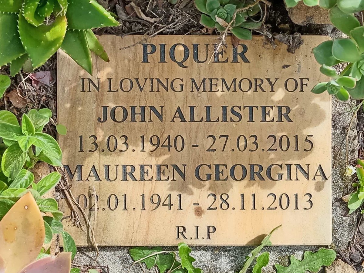 PIQUER John Allister 1940-2015 &amp; Maureen Georgina 1941-2013