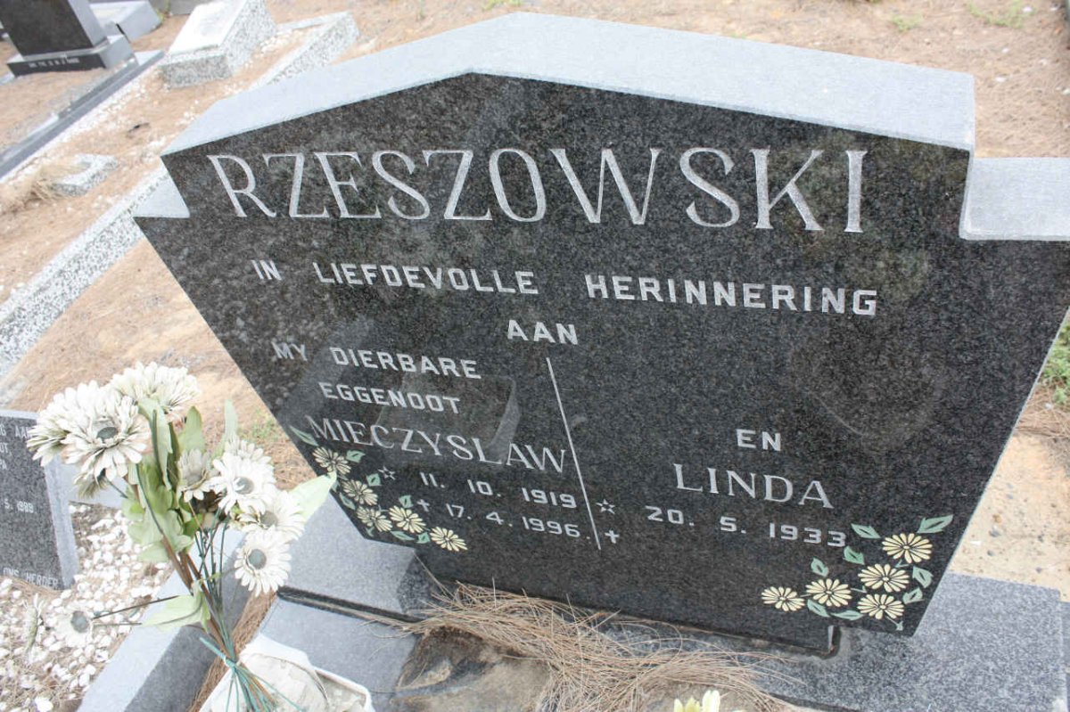 RZESZOWSKI Mieczyslaw 1919-1996 &amp; Linda 1933-