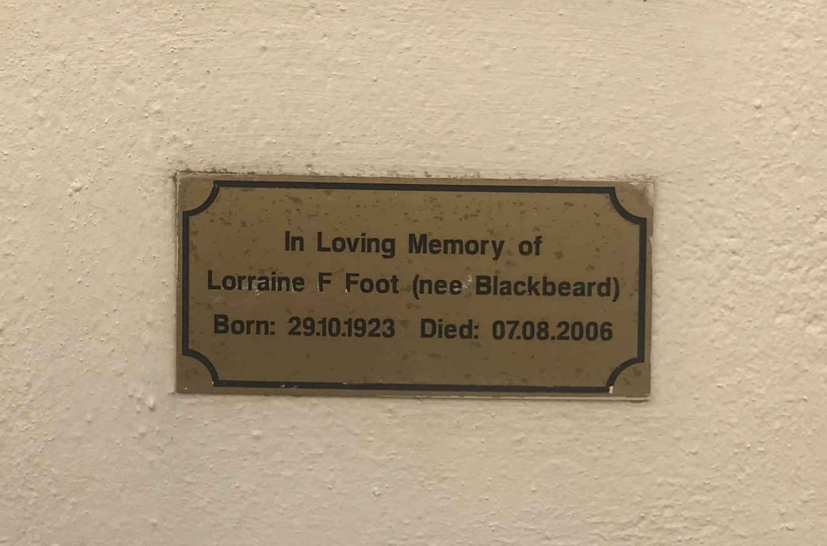 FOOT Lorraine F. nee BLACKBEARD 1923-2006