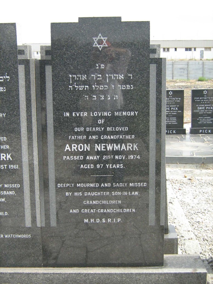 NEWMARK Aron -1974