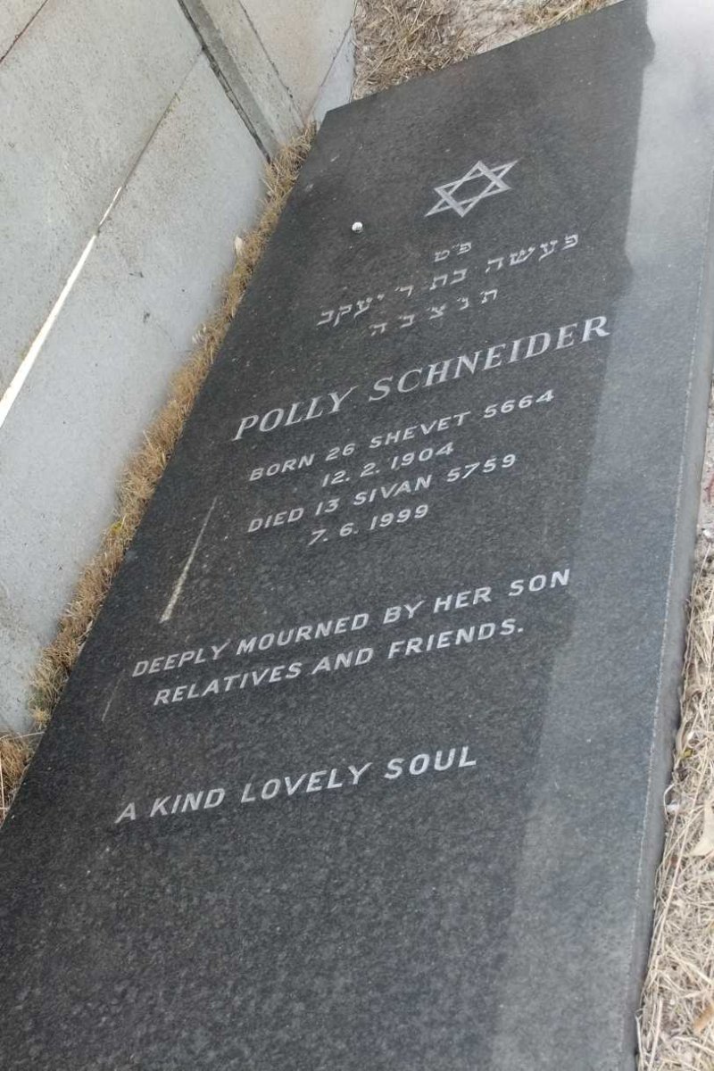 SCHNEIDER Polly 1904-1999