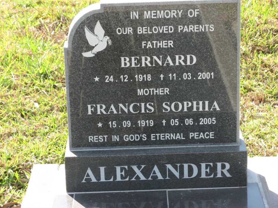 ALEXANDER Bernard 1918-2001 &amp; Francis Sophia 1919-2005