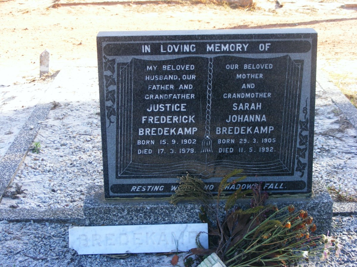 BREDEKAMP Justice Frederick 1902-1979 &amp; Sarah Johanna 1905-1992