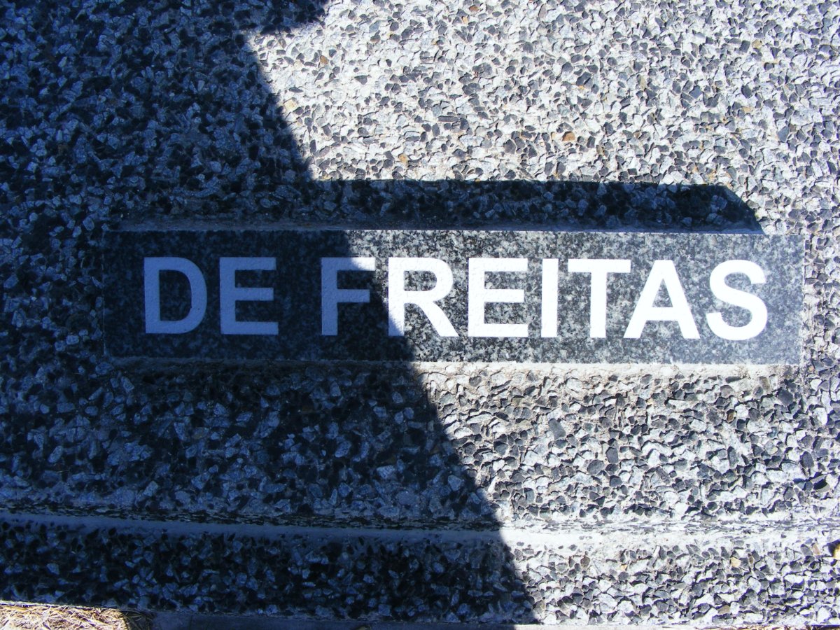 FREITAS Clarence Charles, de 1955-2003