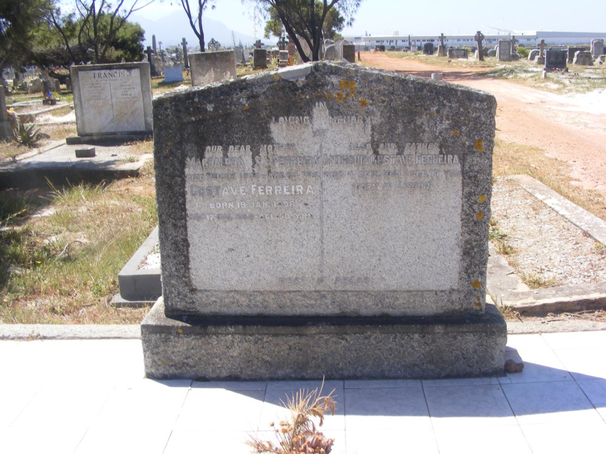 FERREIRA Anthonia Gustave -1941 &amp; Magdalena S. -194? :: FERREIRA Gustave 1906-1956
