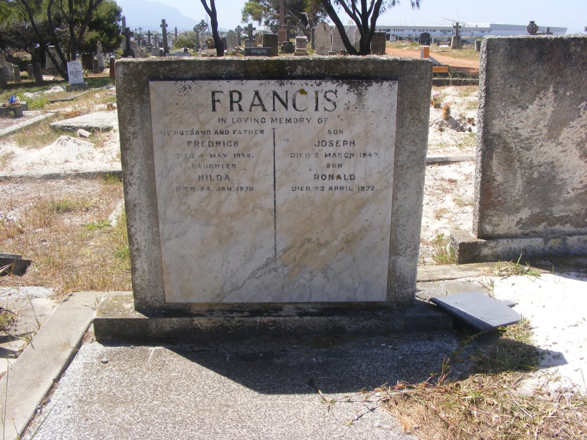 FRANCIS Frederick -1956 :: FRANCIS Joseph -1947 :: FRANCIS Hilda -1970 :: FRANCIS Ronald -1972