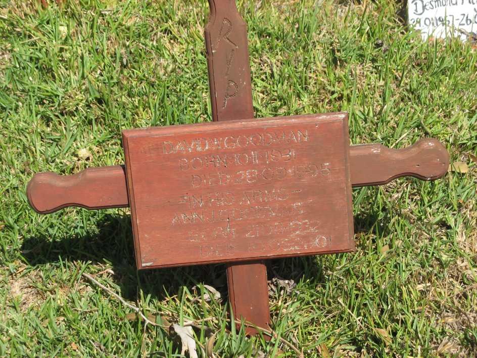 GOODMAN David W. 1931-1995  &amp; Ann J. 1932-2001