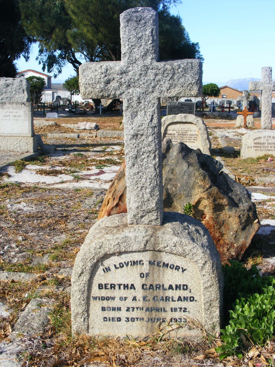 GARLAND Bertha 1872-1933
