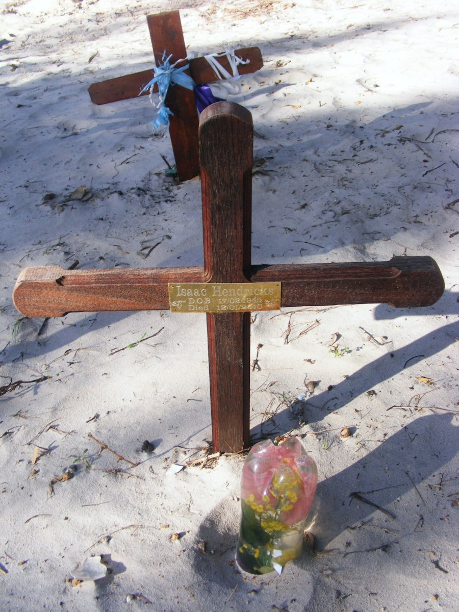 HENDRICKS Isaac 1945-2010